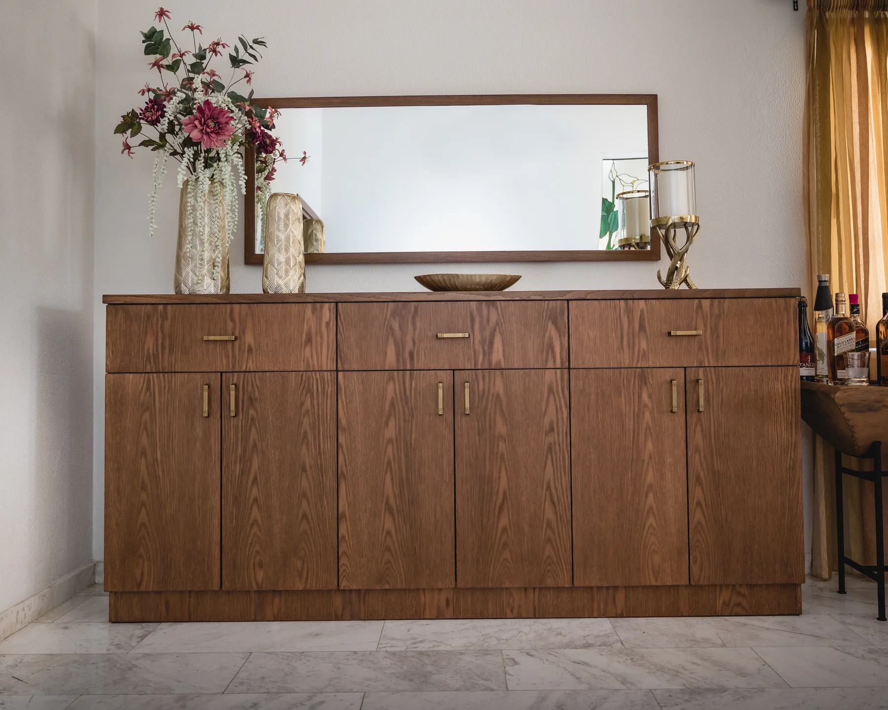 Dining room buffet