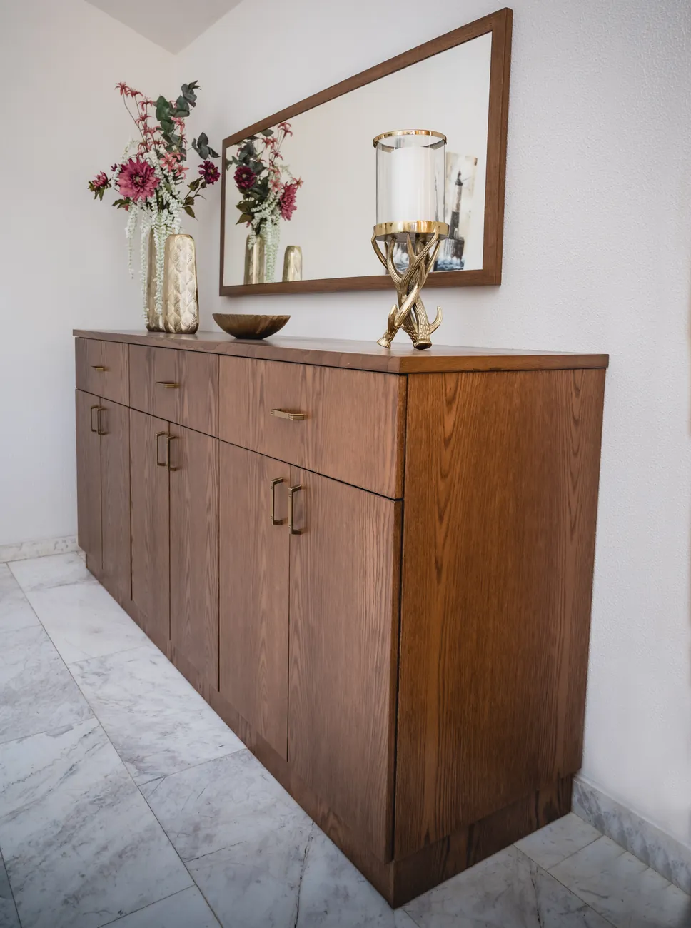 Dining room buffet