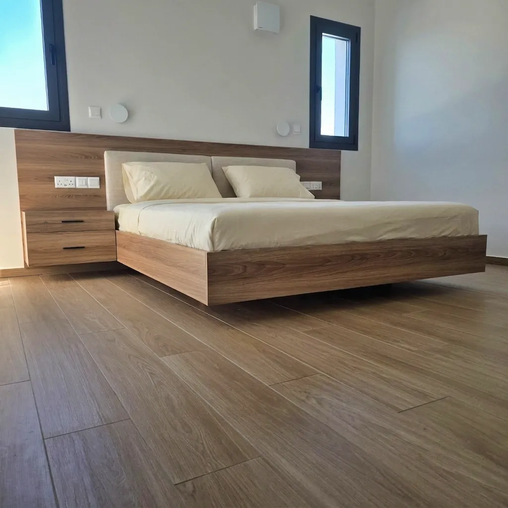Floating bed